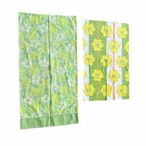 Set of 2 vintage green pillowcases retro 70s upcycle repurpose flower power